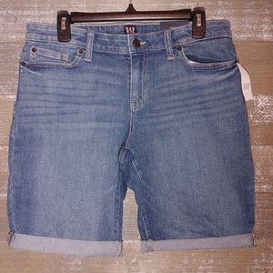 GAP Women's 9" Denim Bermuda Shorts, size 29